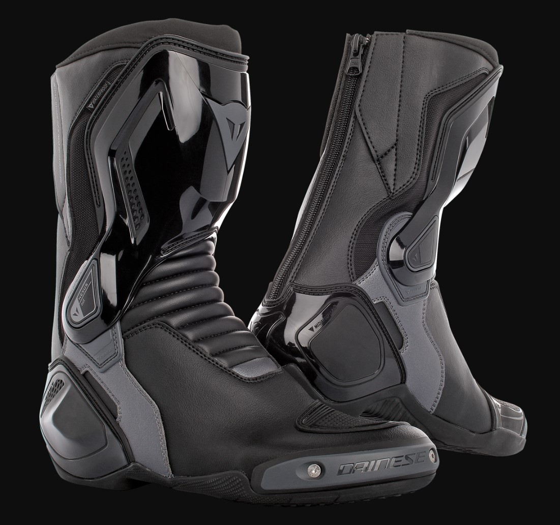 DAINESE Ботинки NEXUS 604 черные/антрацитовые - DAINESE Ботинки - боты - Мотоэкипировка - Интернет-магазин мотоэкипировки и мотозапчастей MотоГанза