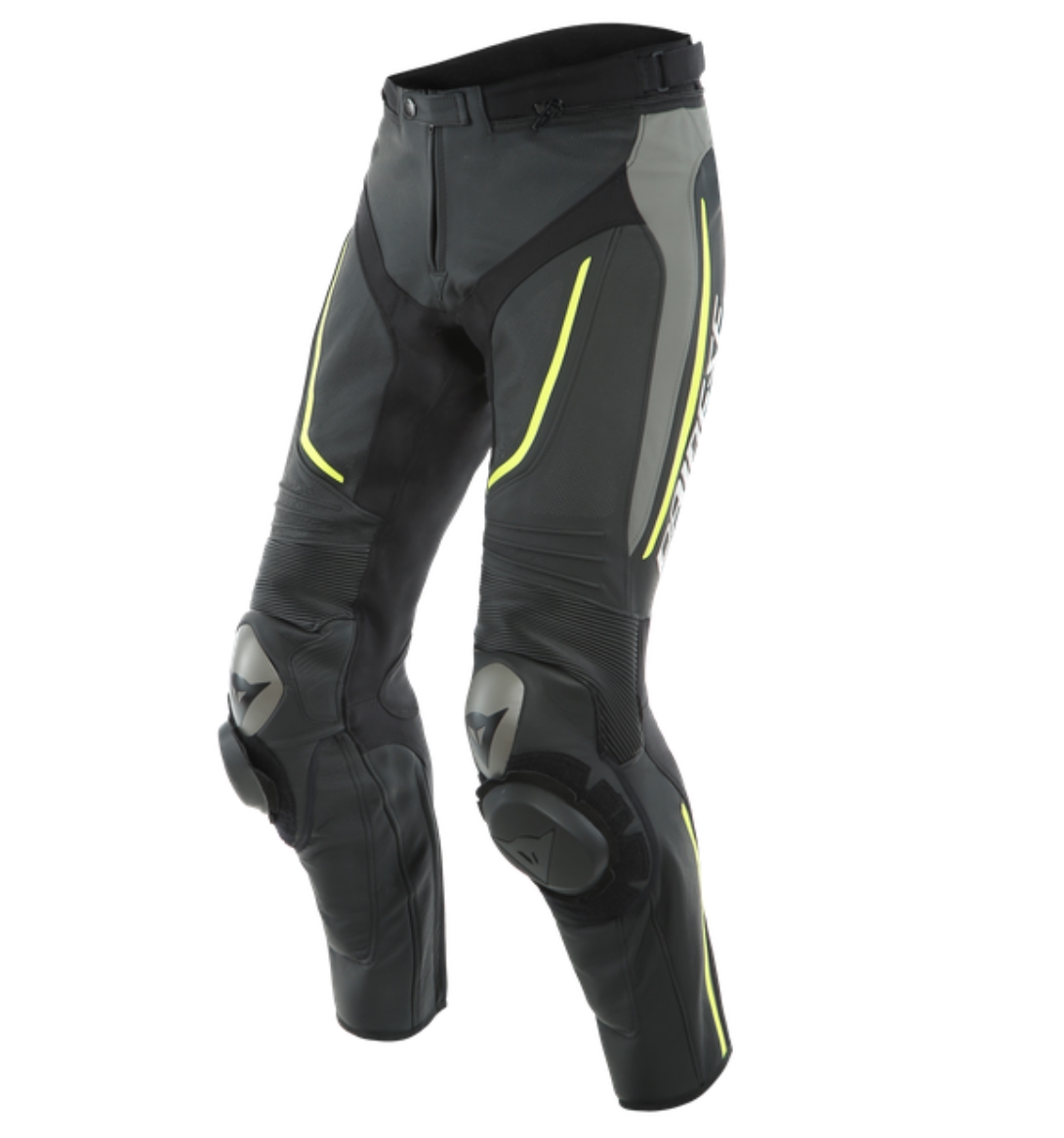 DAINESE Брюки кожаные перфорированые ALPHA 47A черно-желтые - DAINESE Брюки - штаны - Мотоэкипировка - Интернет-магазин мотоэкипировки и мотозапчастей MотоГанза